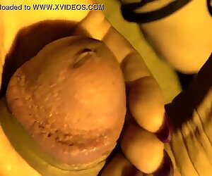 Alemana tetona perdida por las noches de Madrid, busca a joven que la ense&ntilde_e donde esta Cuenca y ya de paso le pone los cuernos a su marido.